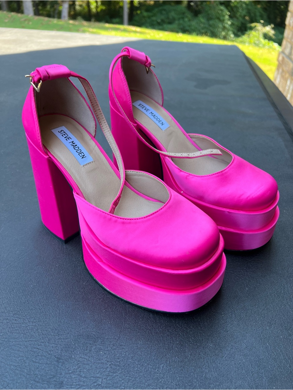 Steve Madden Hot Pink Platform Block Heel Mary Jane Pumps